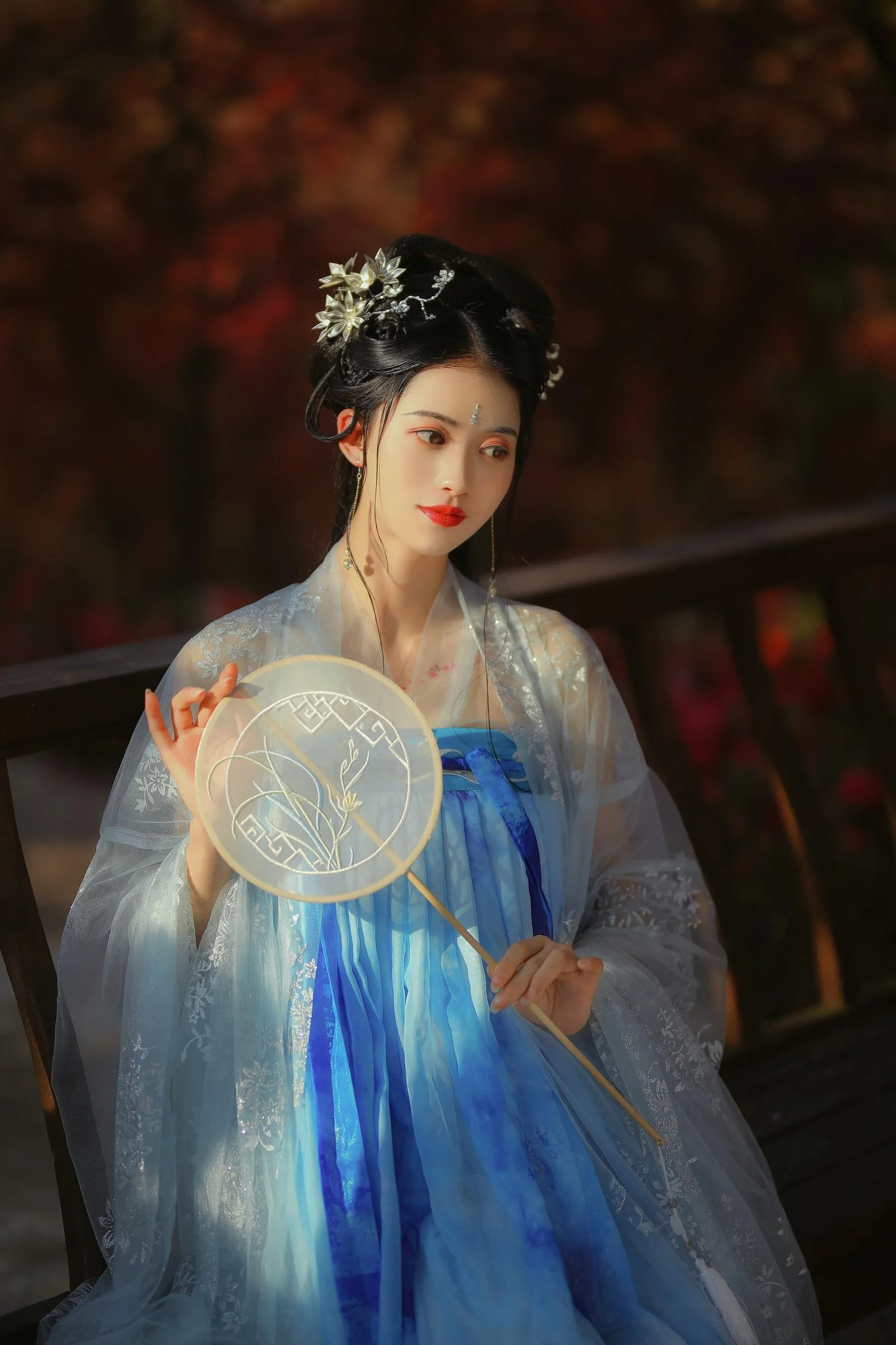 [YITUYU艺图语]2021.08.23 秋枫萧瑟 吉祥祥 [25P]插图5